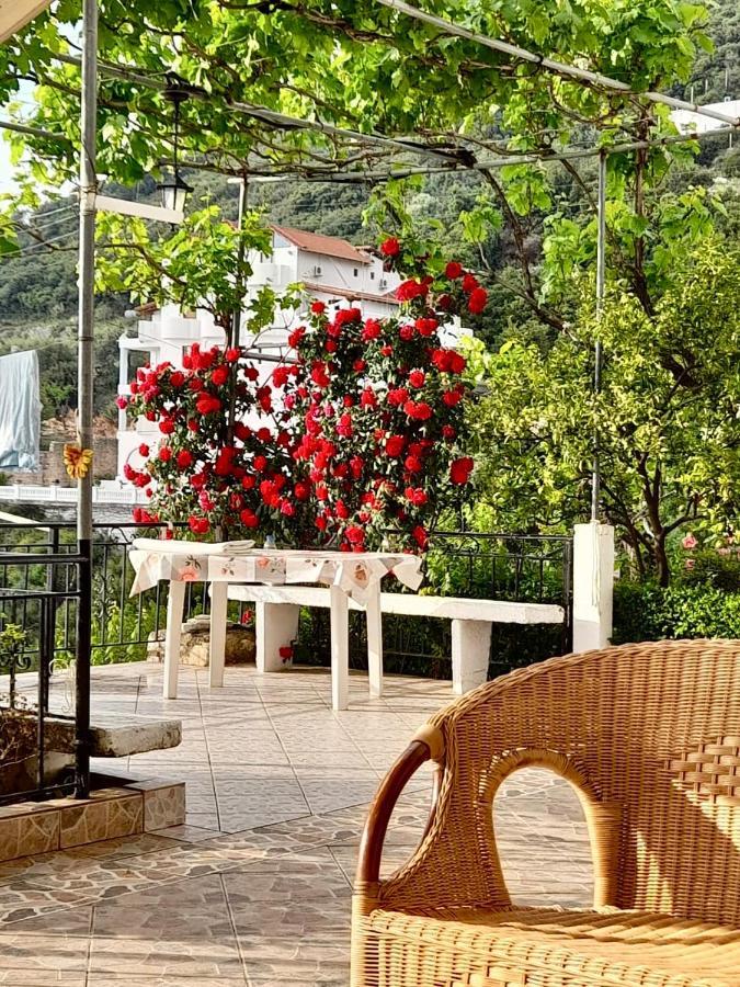 فندق Lida'S House Lukovë المظهر الخارجي الصورة